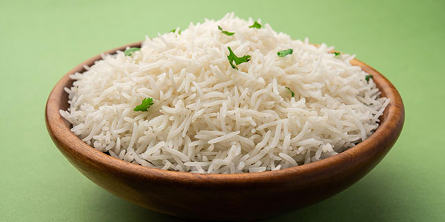 рис басмати в пиале